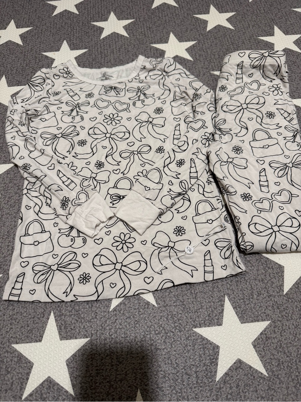 Caden Lane Colorable Bow & Purse Print Pajama Set